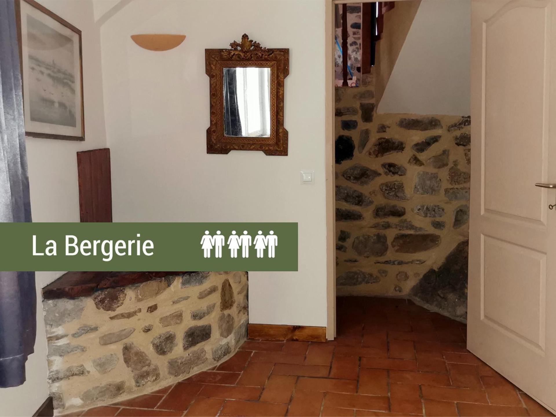 Pyrenees Mon Amour Felluns Phòng bức ảnh